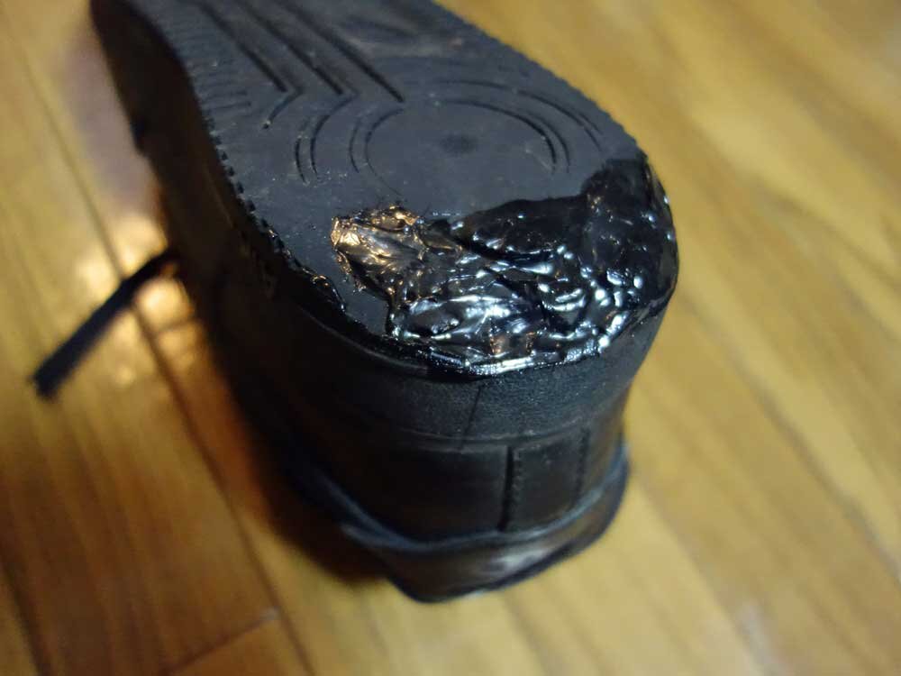 石を除去して穴を埋めた状態